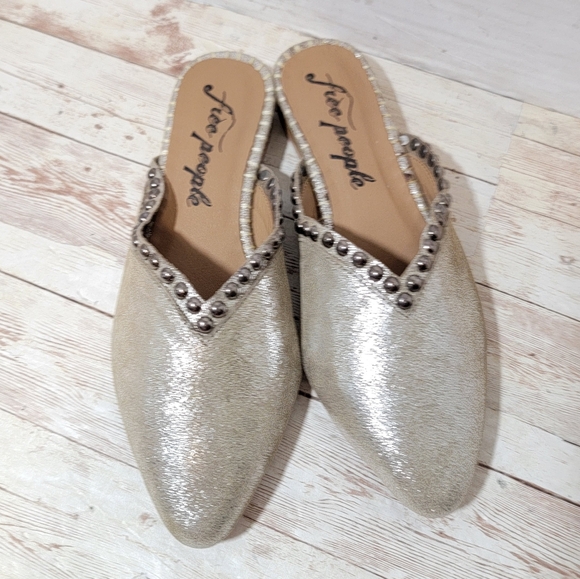 Free People NWOB Studded Newport Flats in metallic leather EU36 - Picture 13 of 13